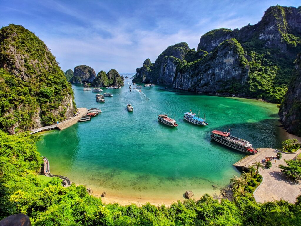 halong-g3c4c9a851_1920